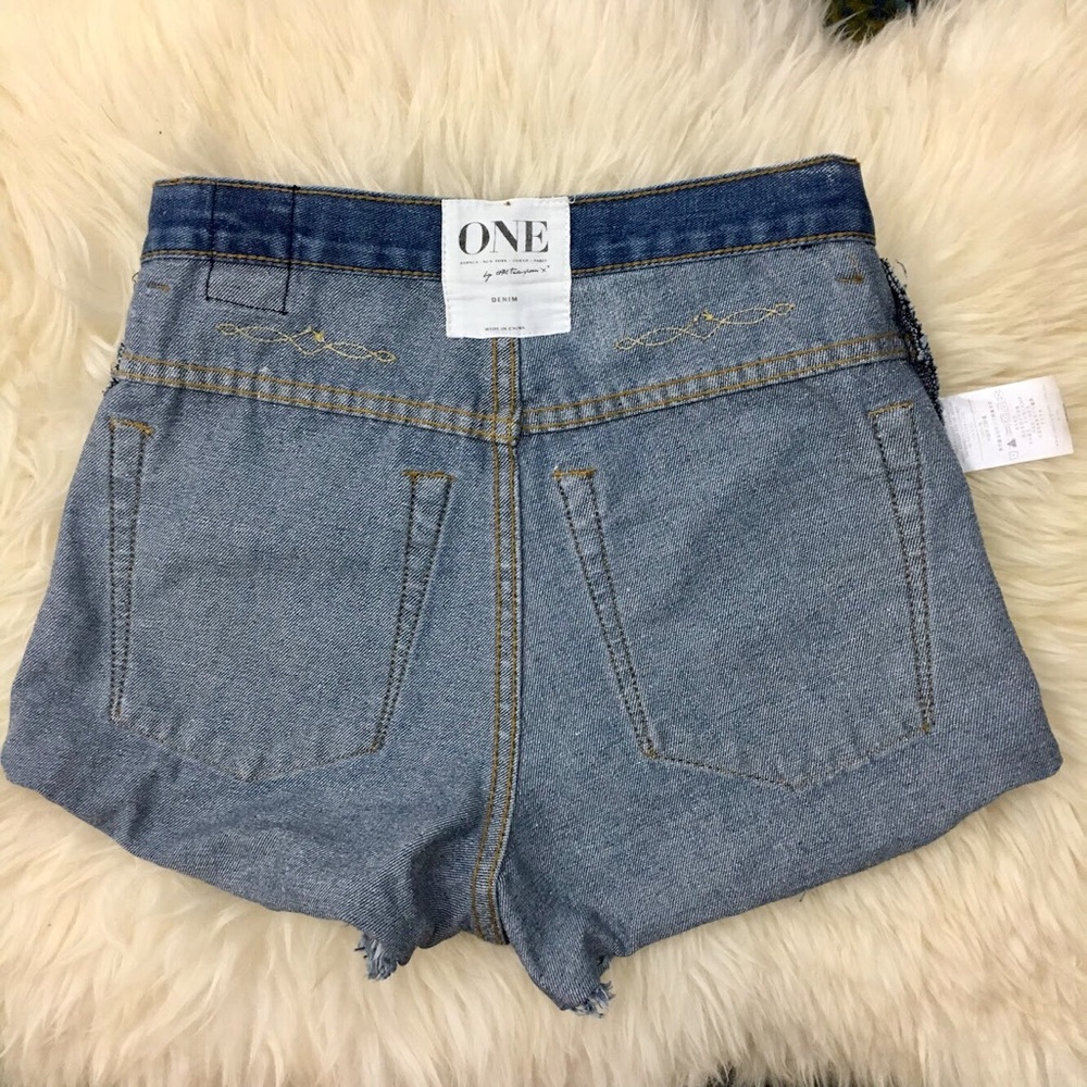 {One Teaspoon} High-rise Cut-offs - Picture 5 of 8